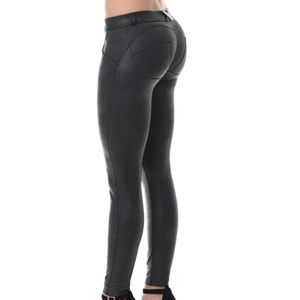 Freddy WR UP snakeskin booty pants